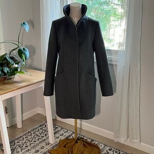 Wilfred - The Cocoon Coat